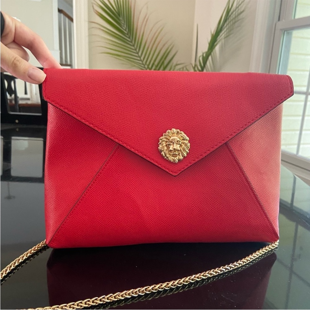 Elegant Red Shoulder Bag with Gold Chain